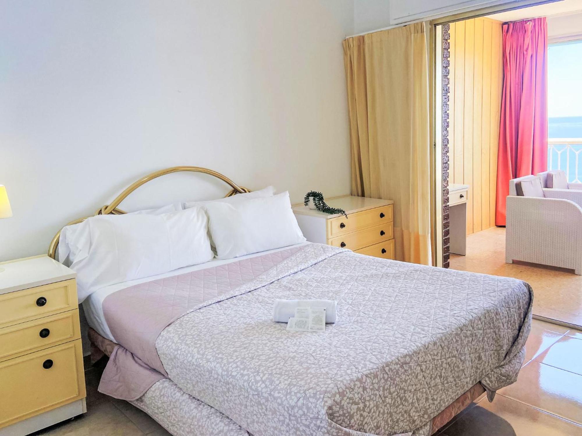 Torre Principado Levante 1st Line-3 Apartamento *